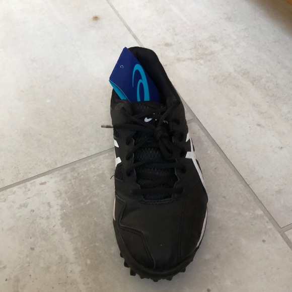 Size 9 ASICS GEL-LETHAL MP 7. Womens. Black/White. - Picture 4 of 8